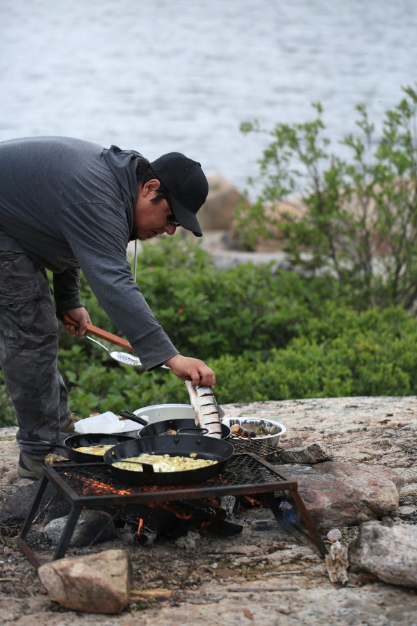 Jerry cooking the fish in Chisasibi